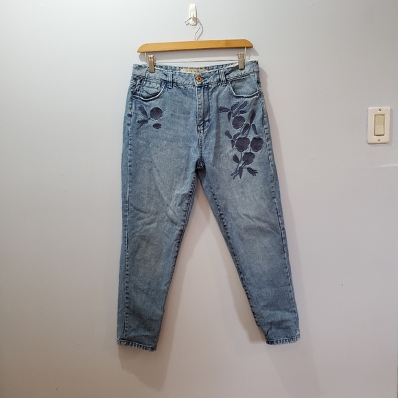 Primark Embroidered Boyfriend Jeans 